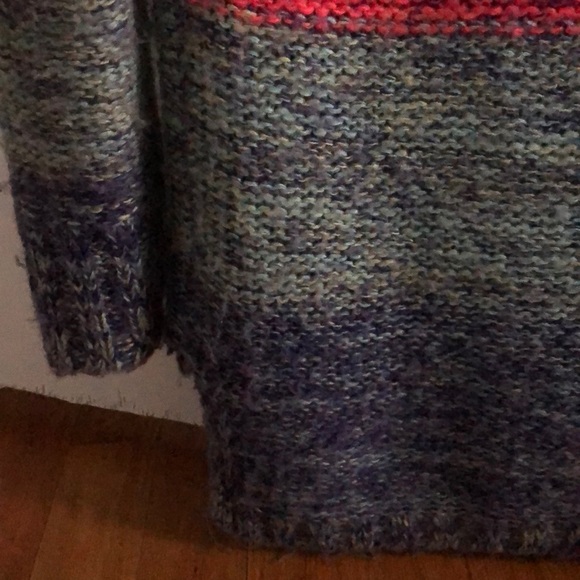 LA Hearts Oversized Sweater w/ cutout back - Picture 5 of 6